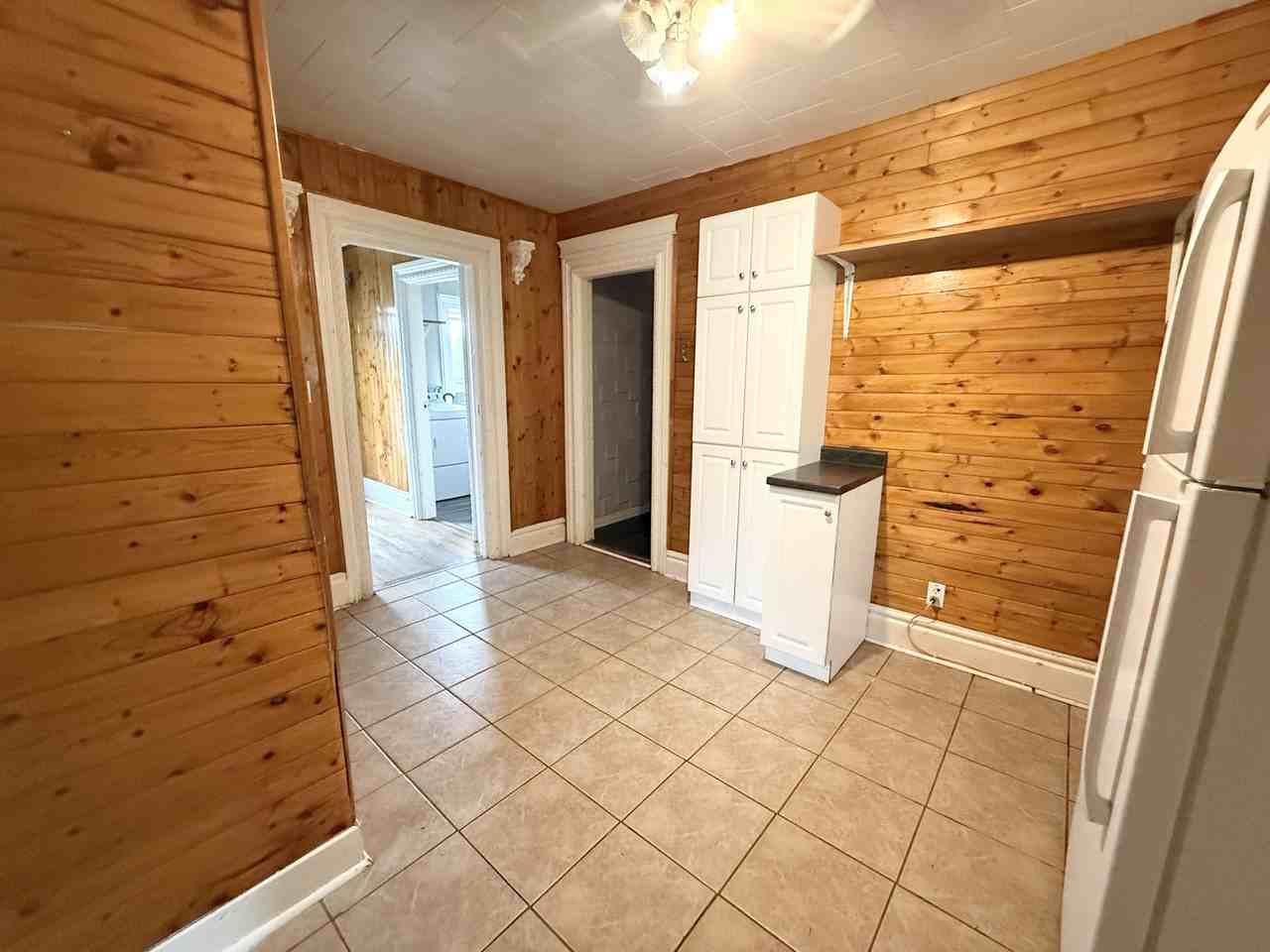 67 Taylor Ave - Photo 2 of 11