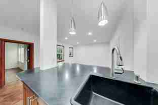 536 14th St - Photo 1 of 1