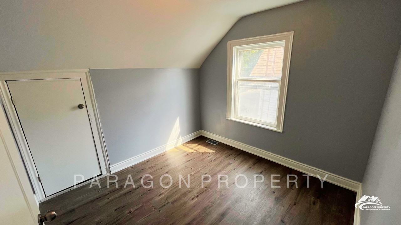 15 Payne St - Photo 6 of 11