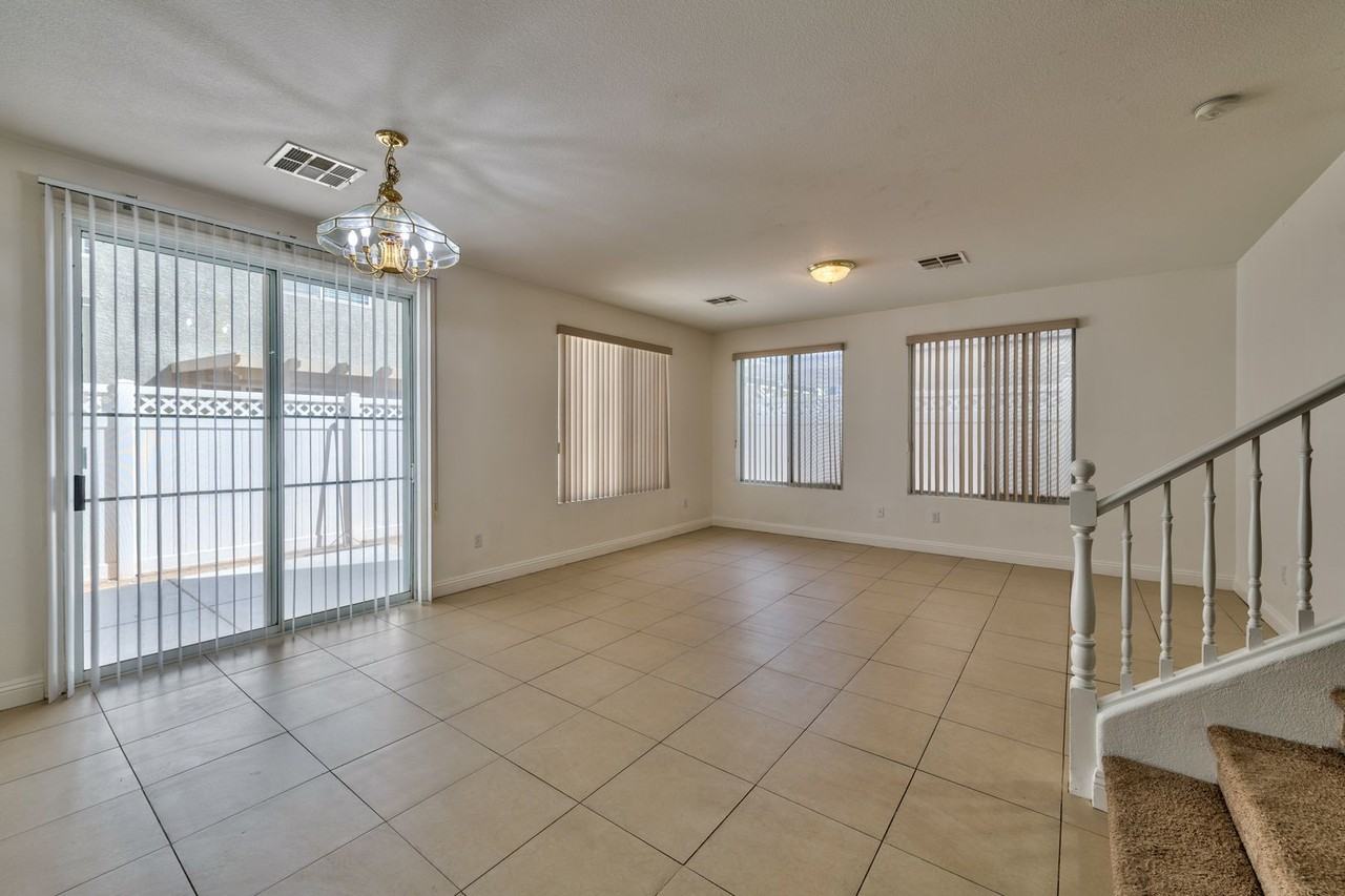 6265 Winston Falls Ave - Photo 2 of 19