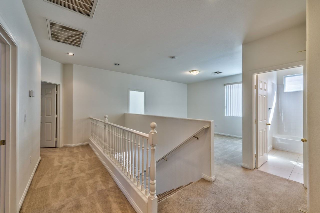 6265 Winston Falls Ave - Photo 6 of 19