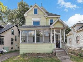 featured image of 1109 13th Ave Se