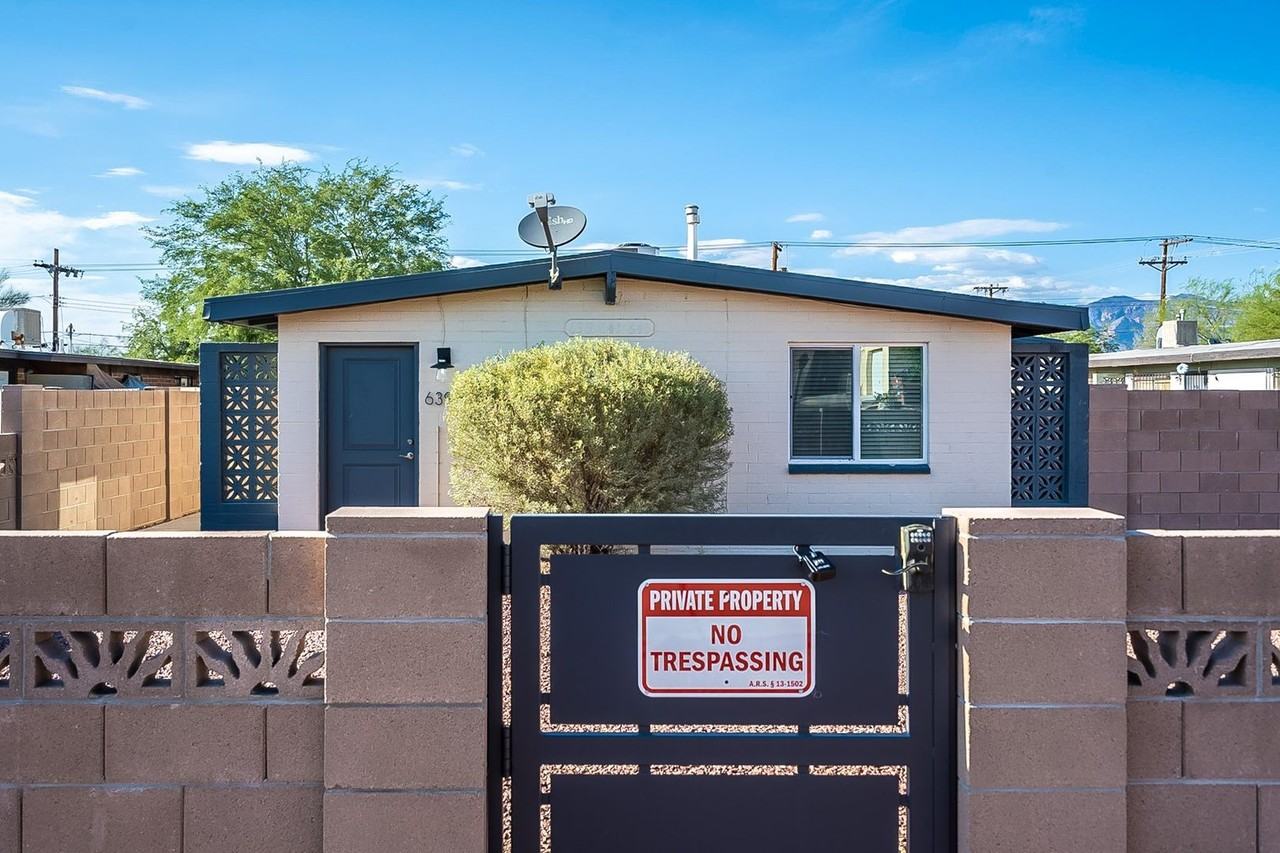 639-643 E. Lee St. ( 639, 641, 643 ) - Photo 5 of 33