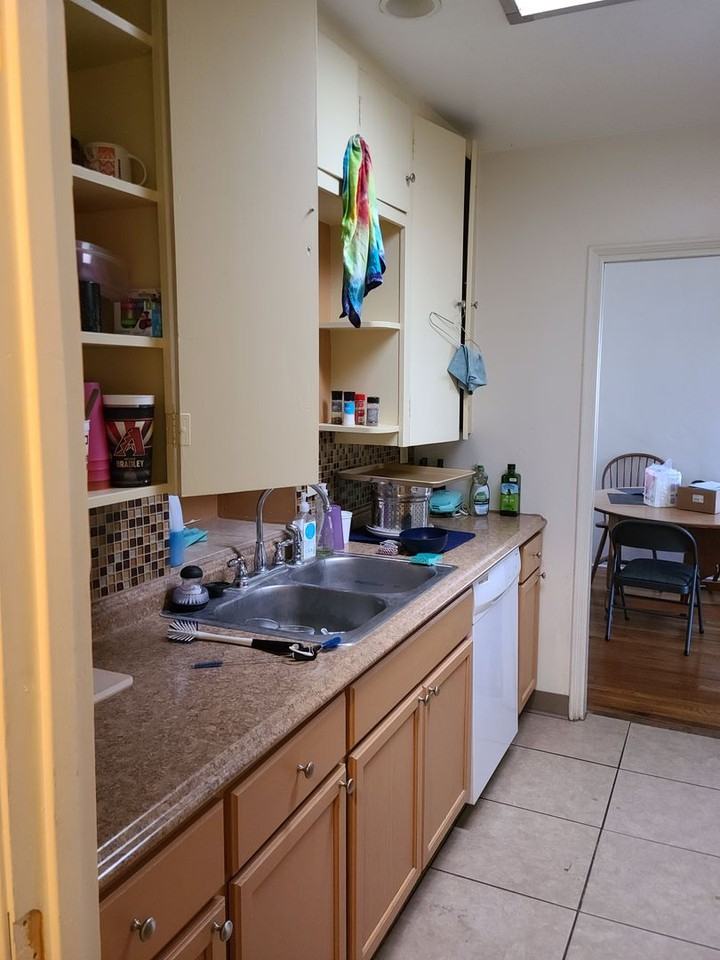 1315 N. Mountain Ave. - Photo 6 of 11