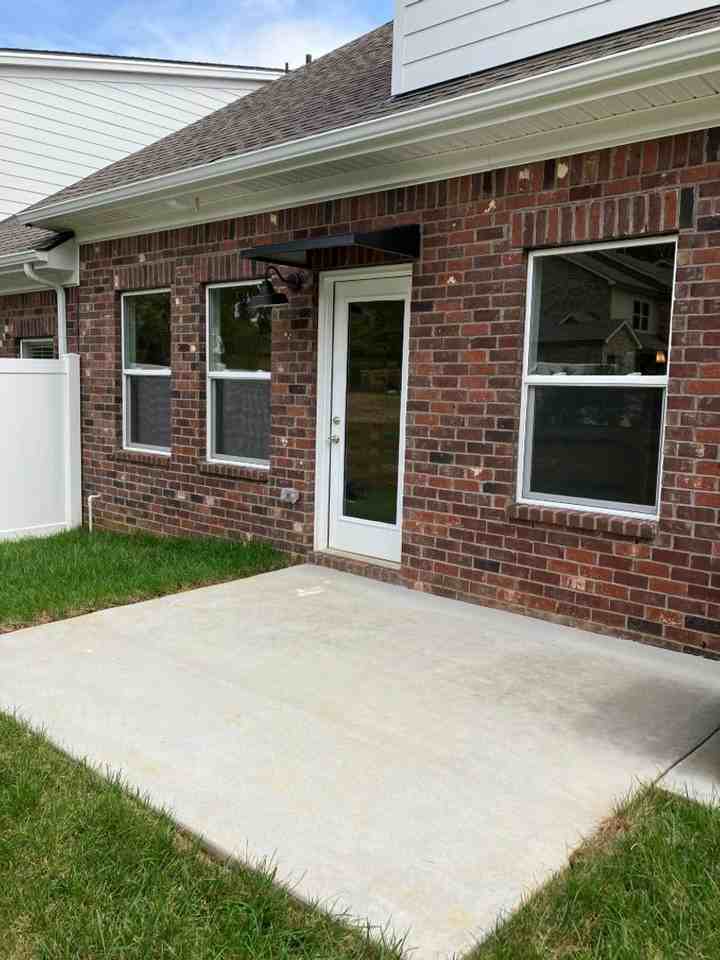 7702 Fernvale Springs Cir - Photo 2 of 18