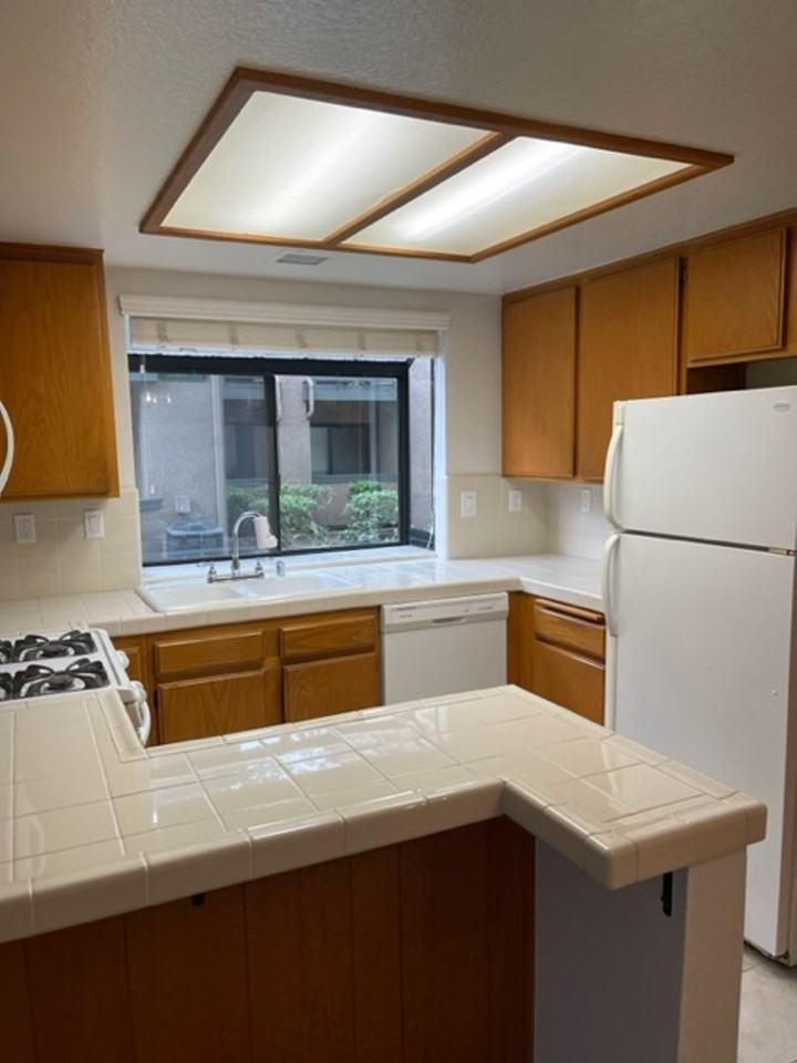 3530 W Sweetbay Ct #A - Photo 7 of 33