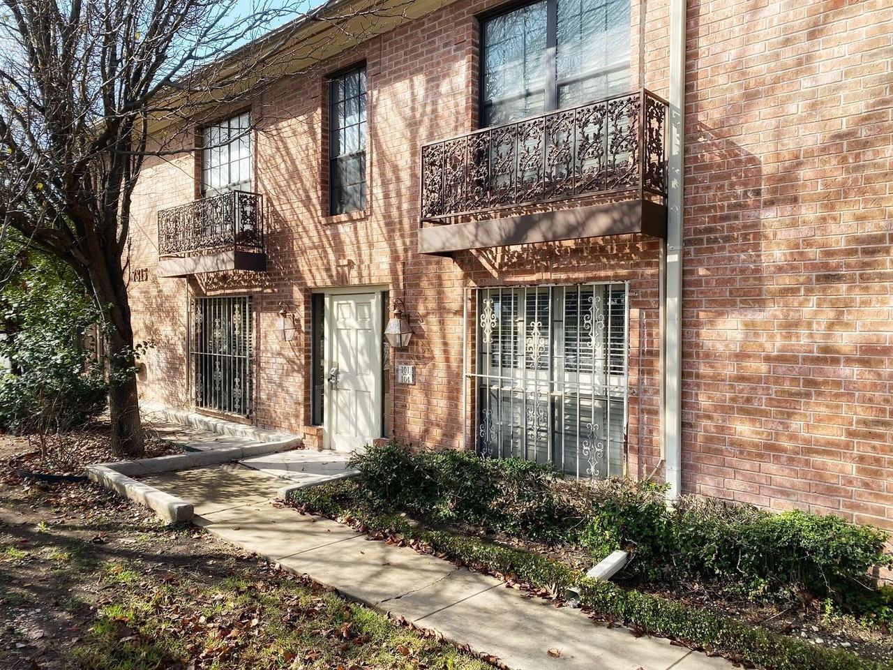 7815 Broadway #103A - Photo 2 of 15