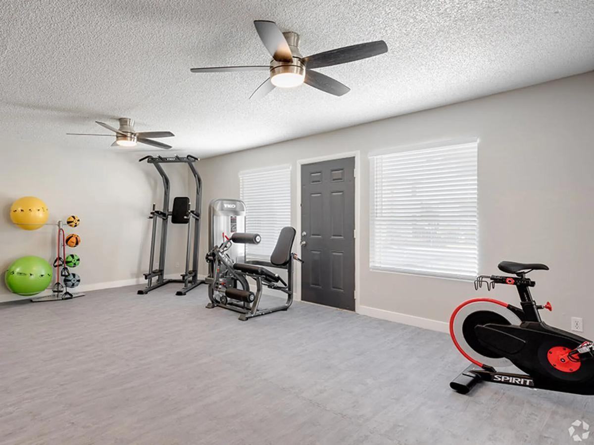 214 N Gilbert Rd - Photo 3 of 19