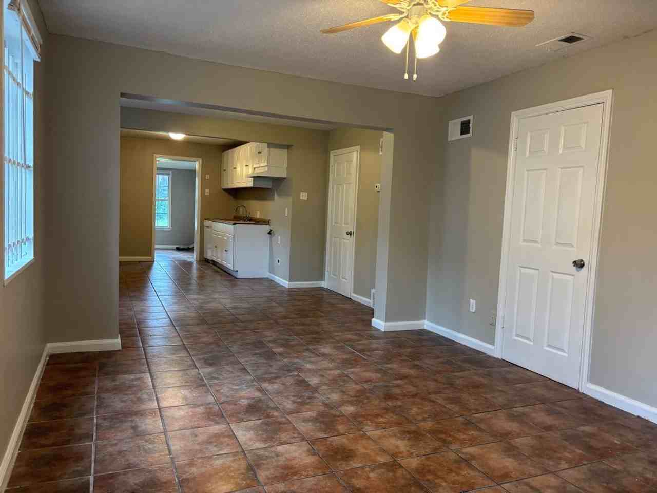 1802 Edmondson Avenue - Photo 3 of 13