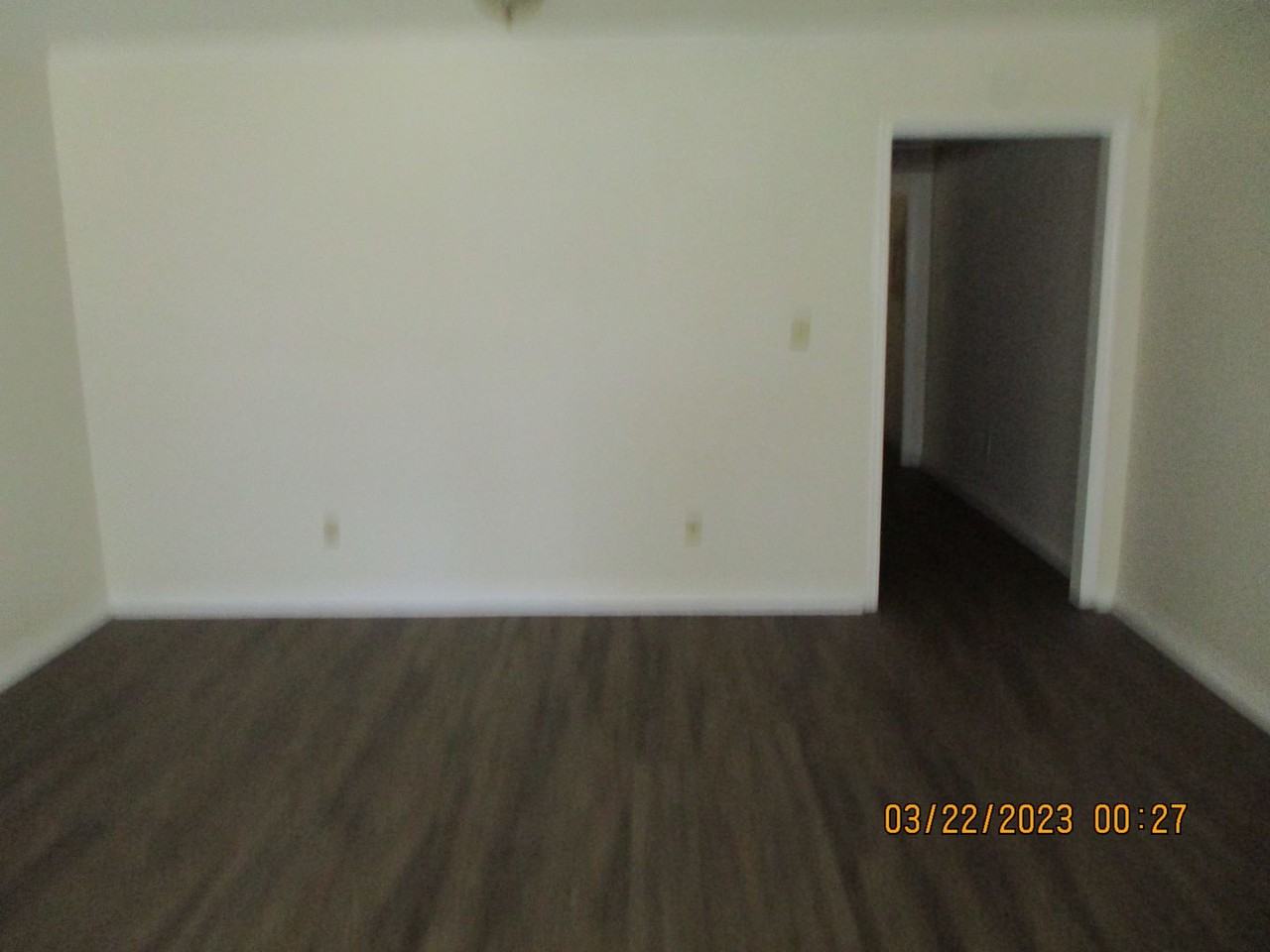 3107 Fernridge Dr Apt B - Photo 2 of 9