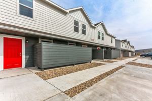 featured image of 202 Drai St