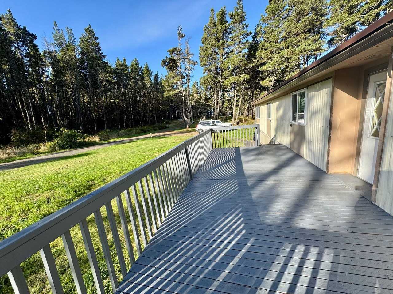 17401 Pacific Way - Photo 3 of 26