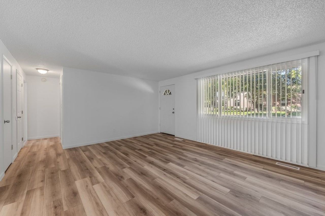 924 West Emma Avenue - Photo 3 of 21