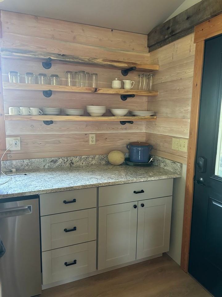 760 Braig Rd - Photo 2 of 17