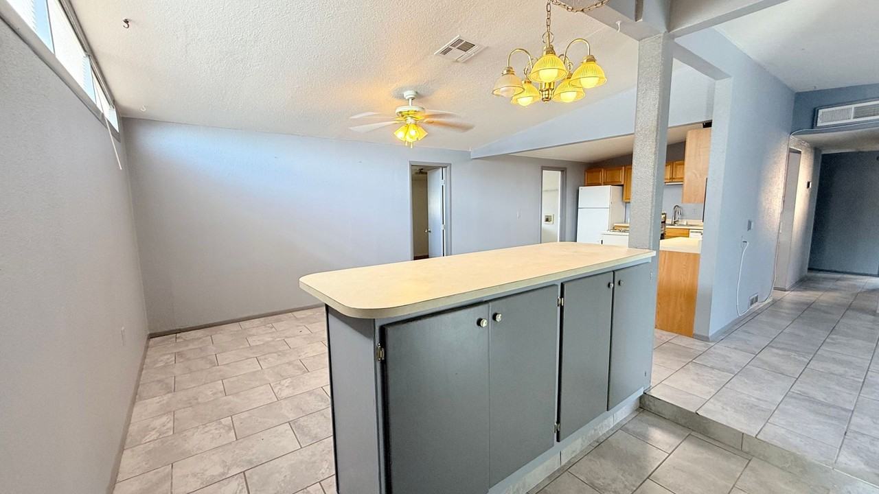 2209 Magnolia Dr - Photo 3 of 14