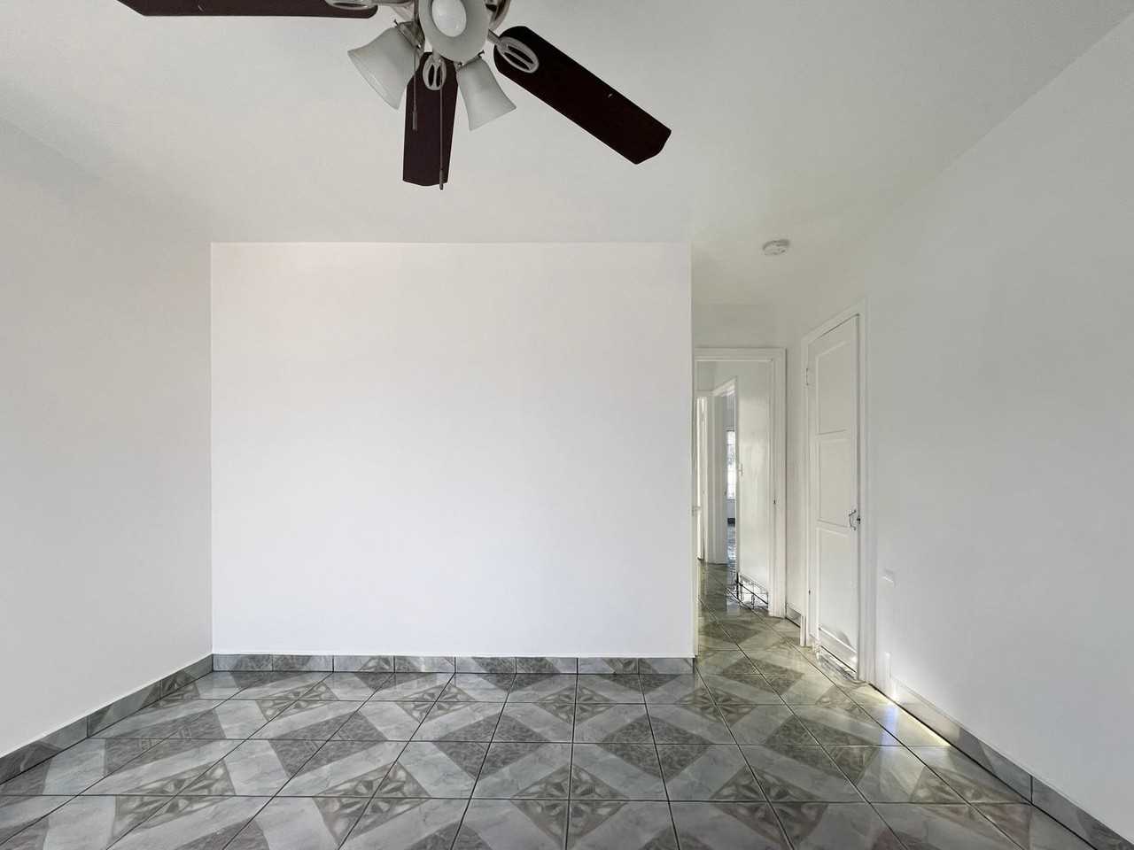 3030 Caspian Ave - Photo 3 of 13