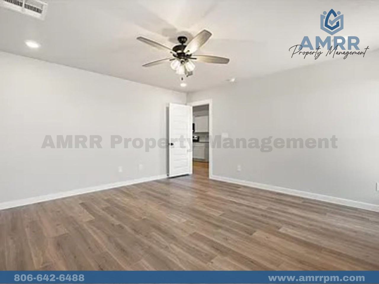 2304 Abbeville Avenue - Photo 6 of 14