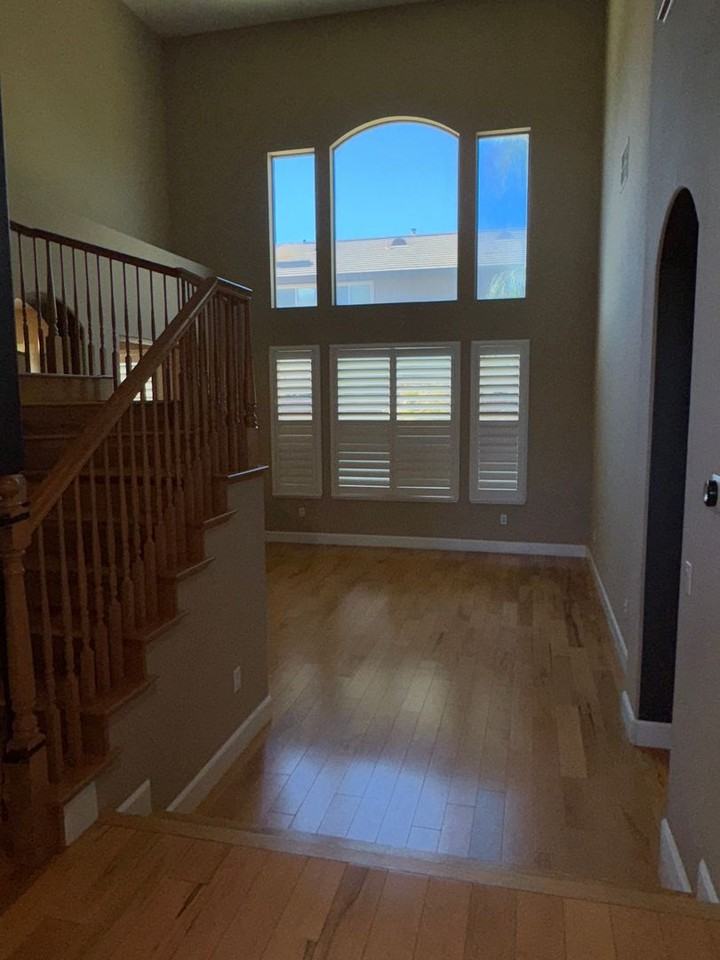 10364 Via Cinta Ct - Photo 3 of 43