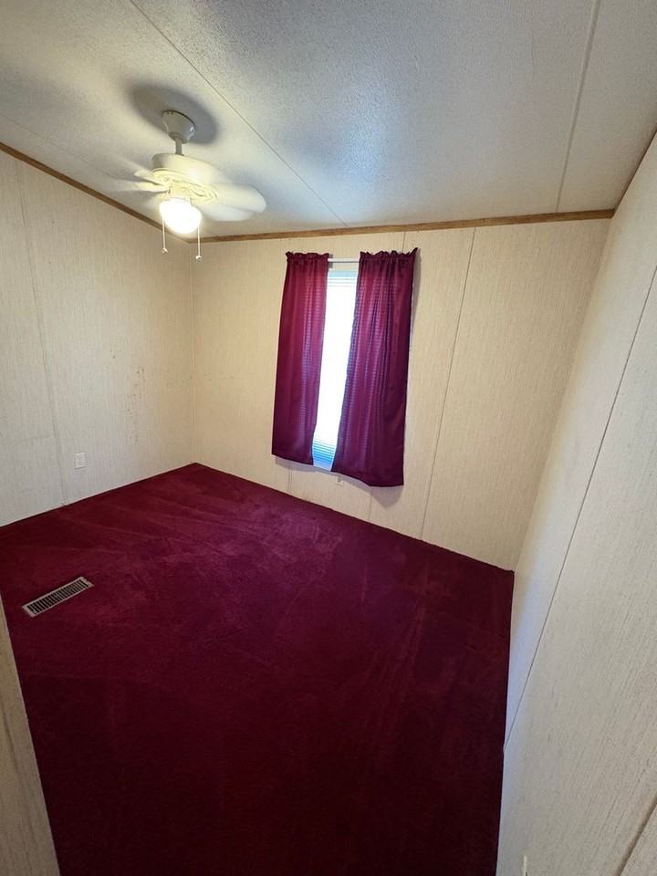 107 Nelson Rd - Photo 5 of 13