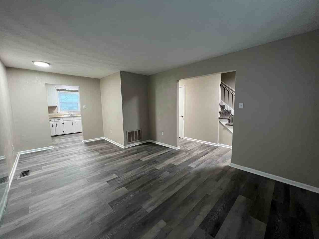 255B Union St - Photo 2 of 12