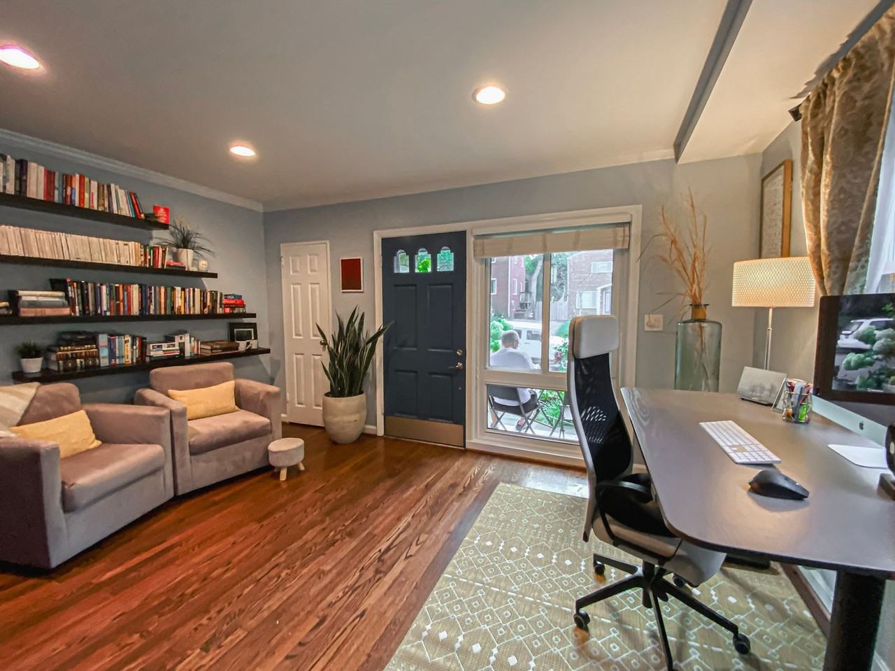 218 E Taylor Run Pkwy - Photo 3 of 16