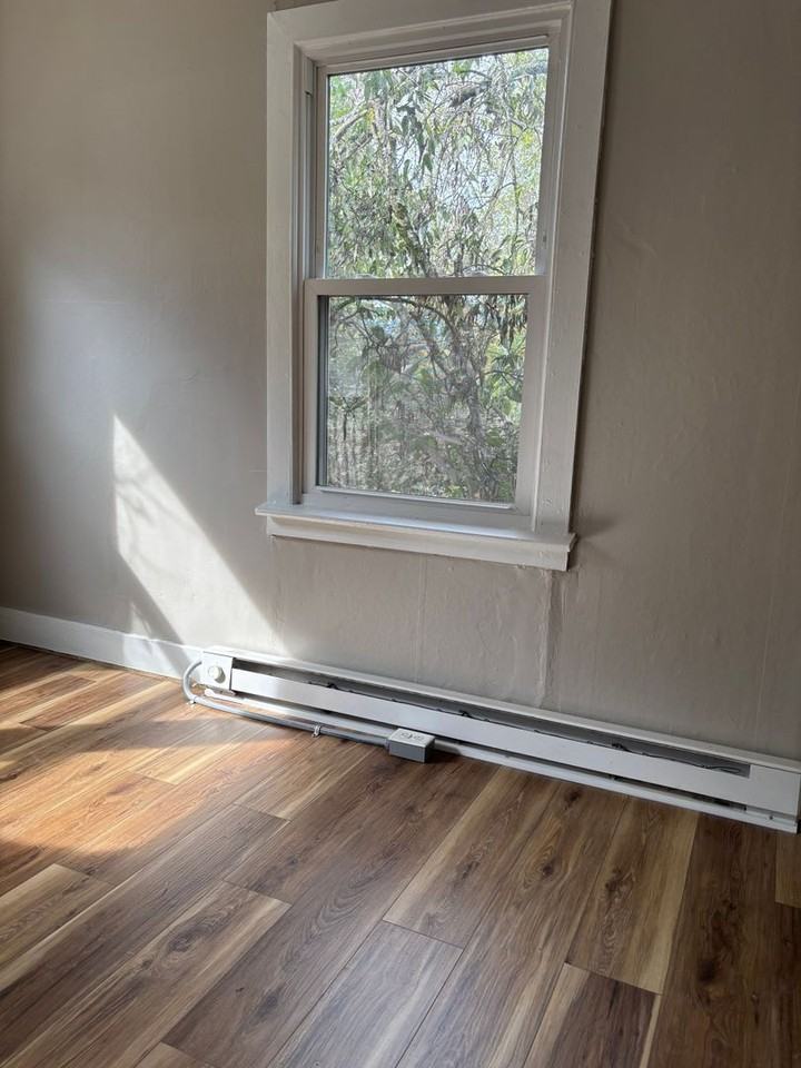 204 Flora Cir #102 - Photo 5 of 7