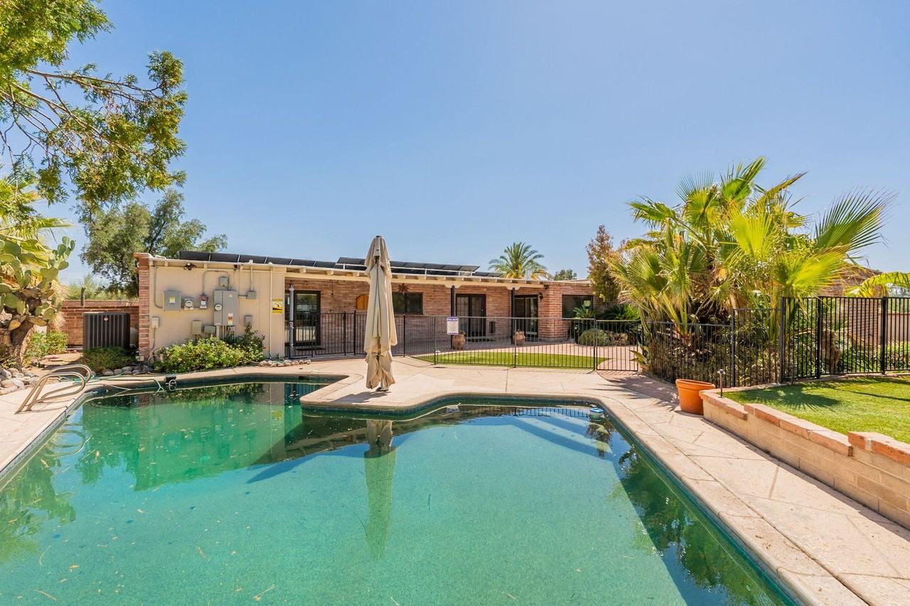 3615 E Calle Alarcon - Photo 3 of 50