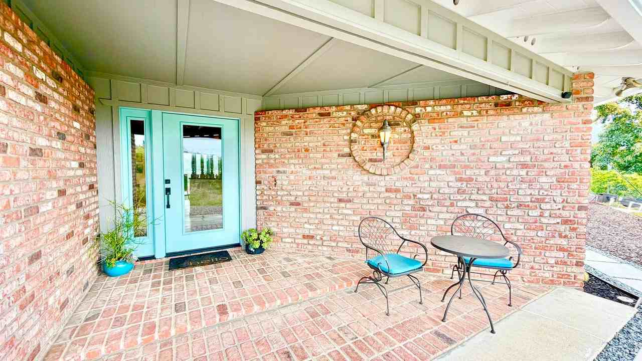 3266 Westmont Dr - Photo 4 of 41