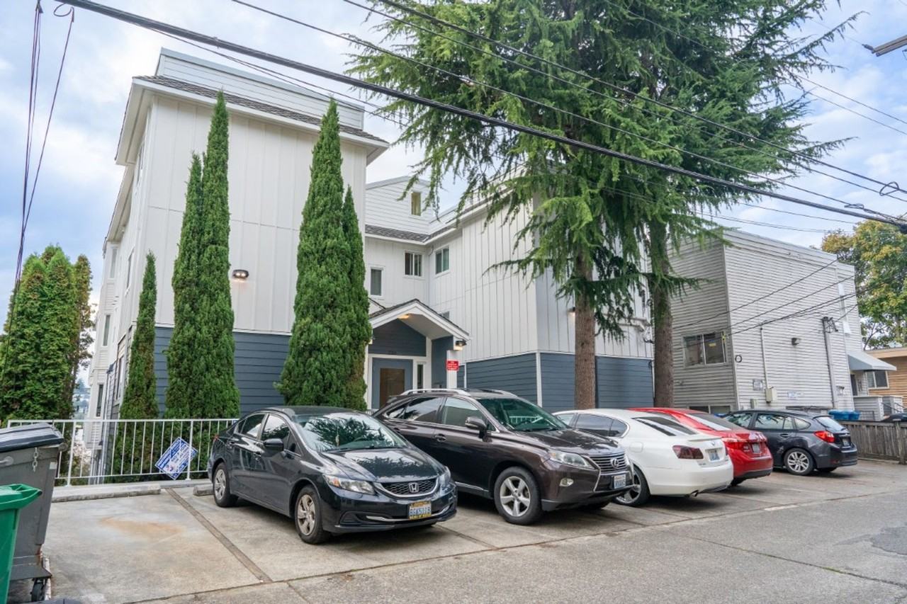 2354 Yale Ave E #401 - Photo 2 of 27