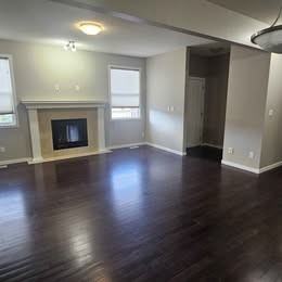 1432 72 Street Southwest - Photo 4 of 17