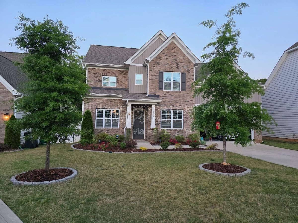 2603 Bridle Brook Way - Photo 3 of 10