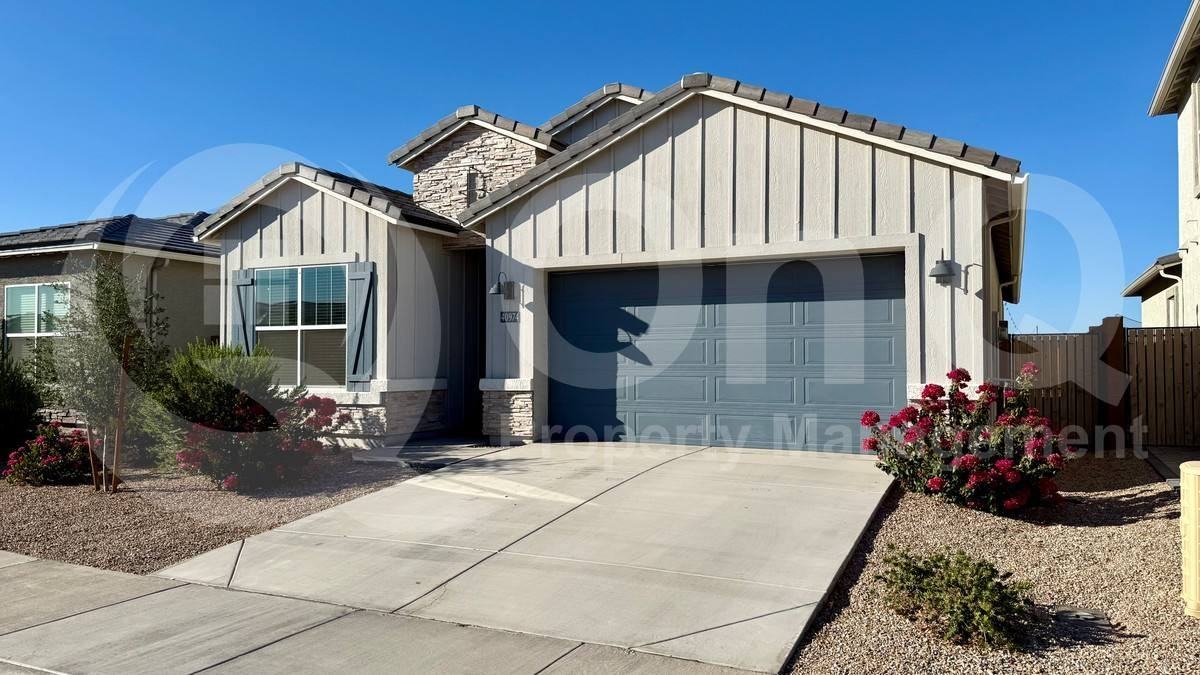 40974 West Hillman Drive - Photo 2 of 10