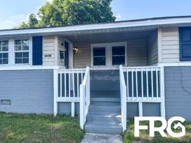 600 Howell St #B - Photo 1 of 1