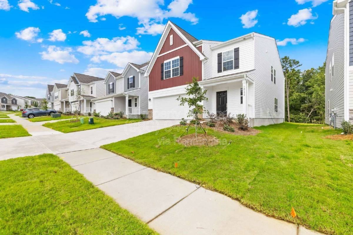 10159 Chatham Run Ln - Photo 3 of 10