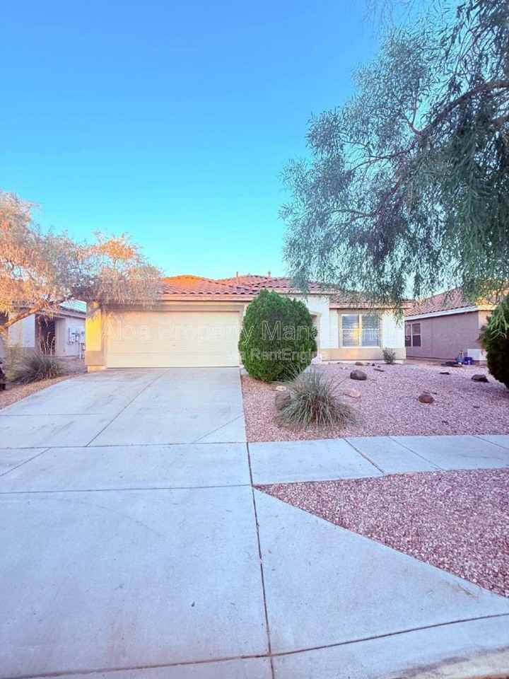26807 N 31st Dr - Photo 2 of 10
