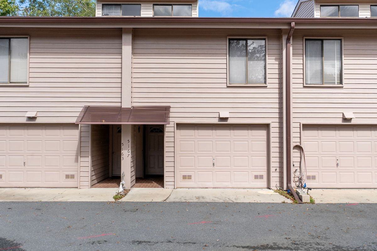 5167 S Gray Pelican Way - Photo 2 of 40