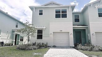 538 Se Rivergrass St - Photo 1 of 1