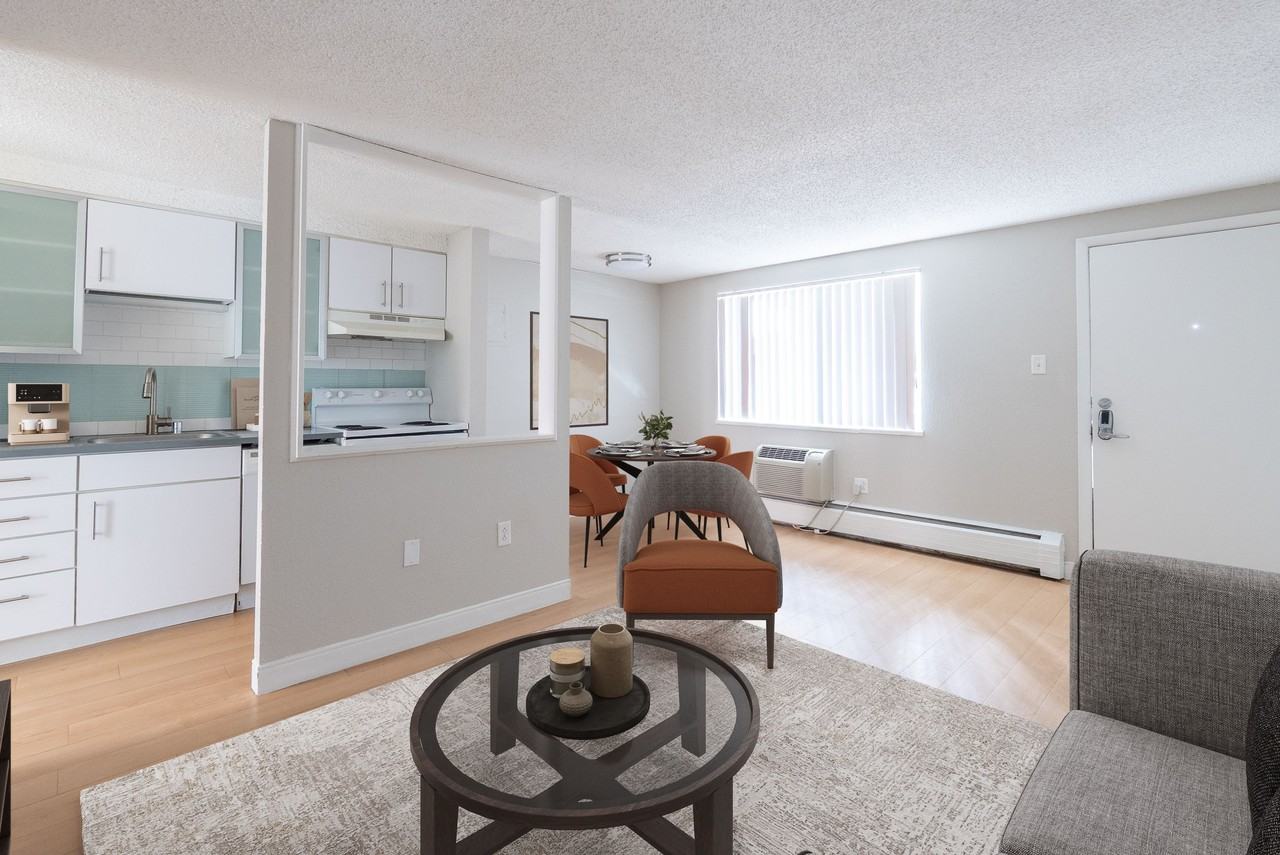 805 Dahlia - Photo 2 of 34