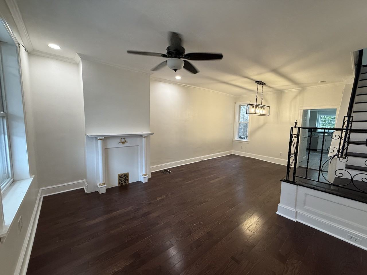 1461 North Hobart Street #FULL - Photo 2 of 16