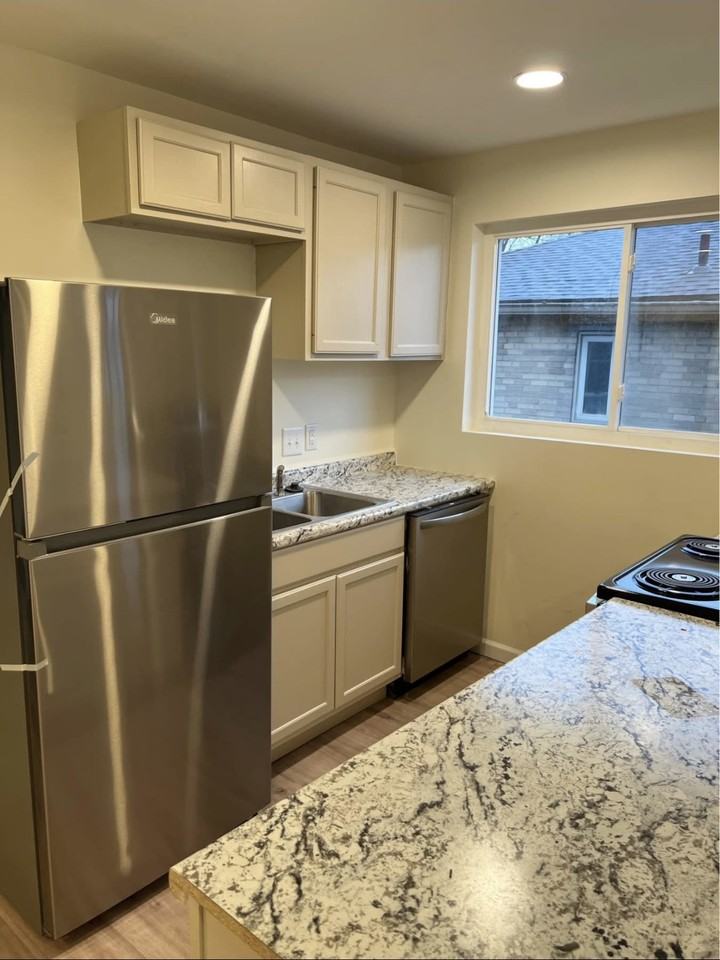 939 Tennessee Ave #3 - Photo 4 of 5