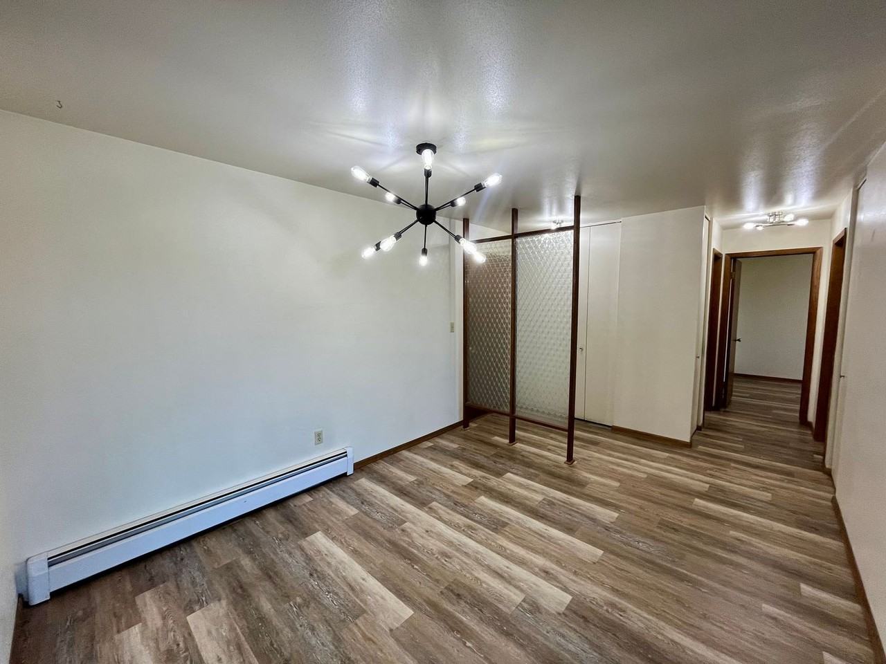 619 Laurel Ct - Photo 6 of 41