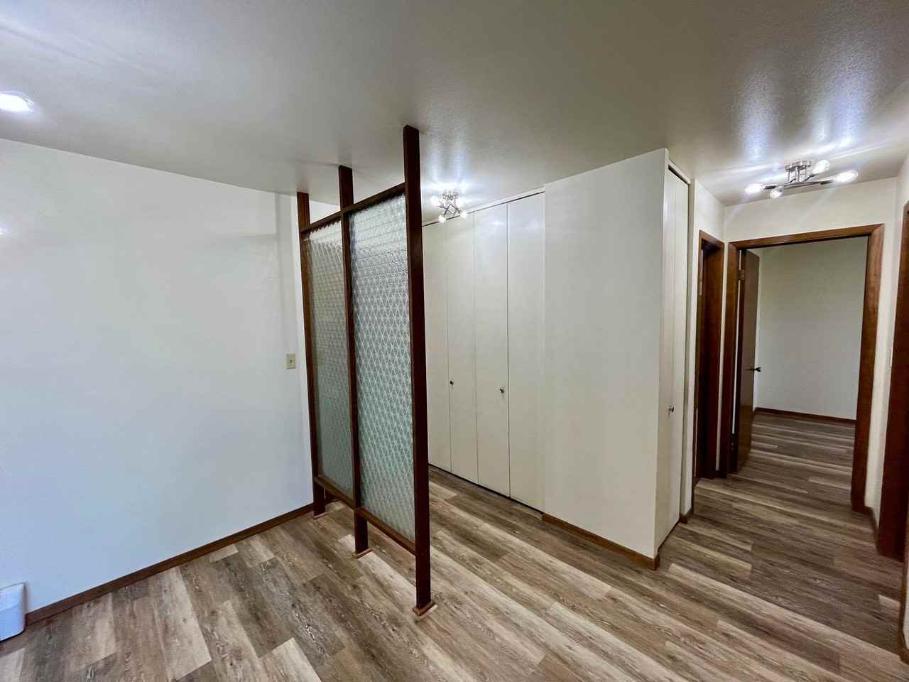 619 Laurel Ct - Photo 7 of 41