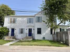 featured image of 118 Cole St #2