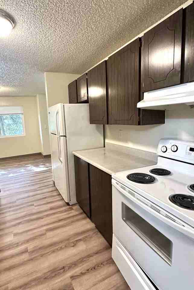 Boulder Park Apartments - Photo 7 of 30