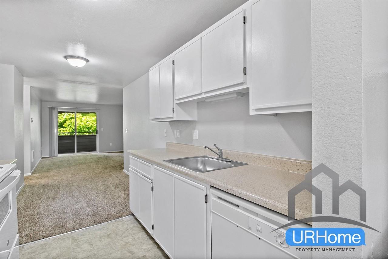 Stark Street Station 1 & 2 - Photo 3 of 18