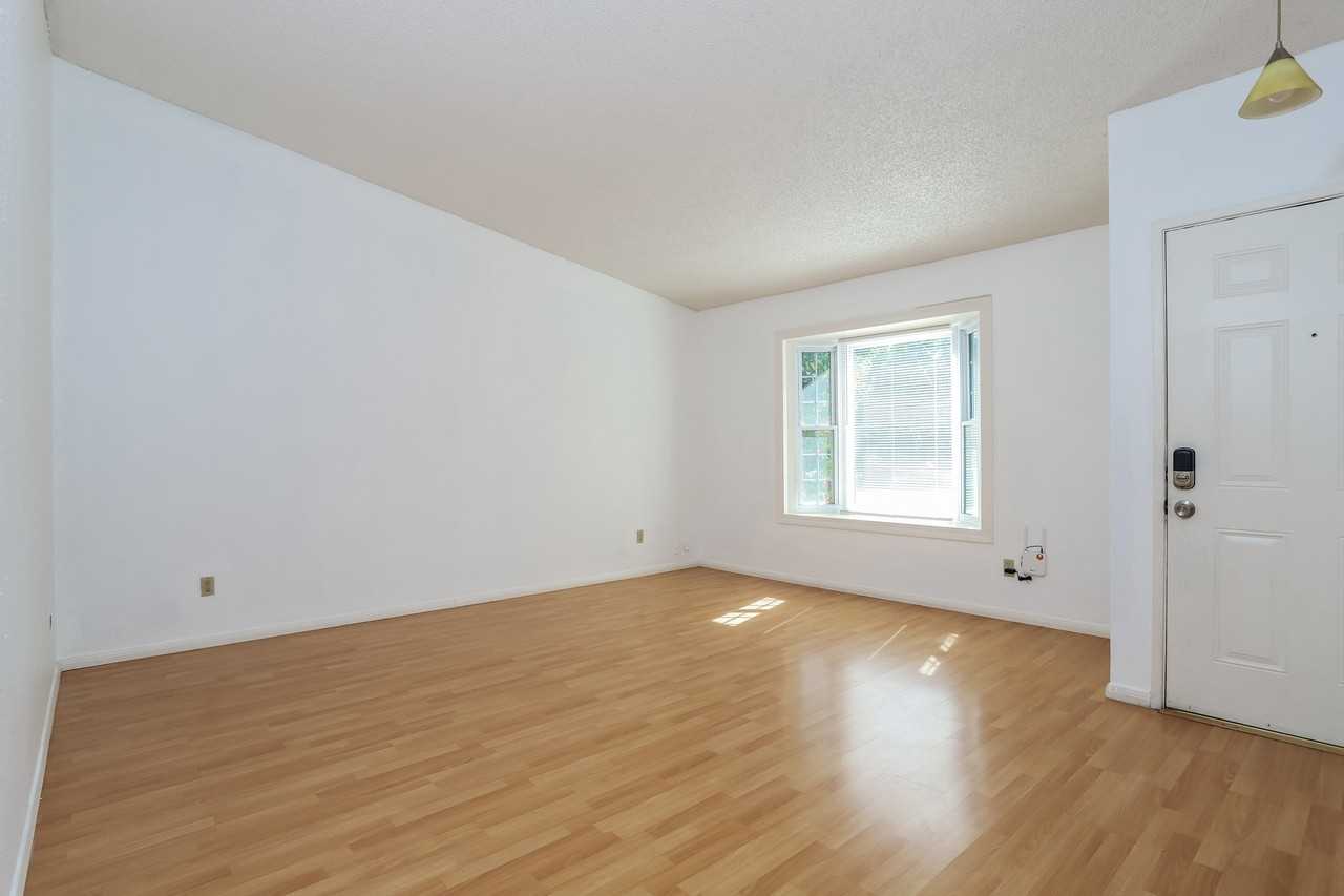 9463 Fort Worth Way - Photo 4 of 15