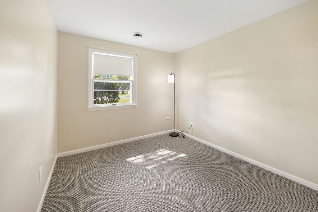 8839 English Rd - Photo 2 of 26