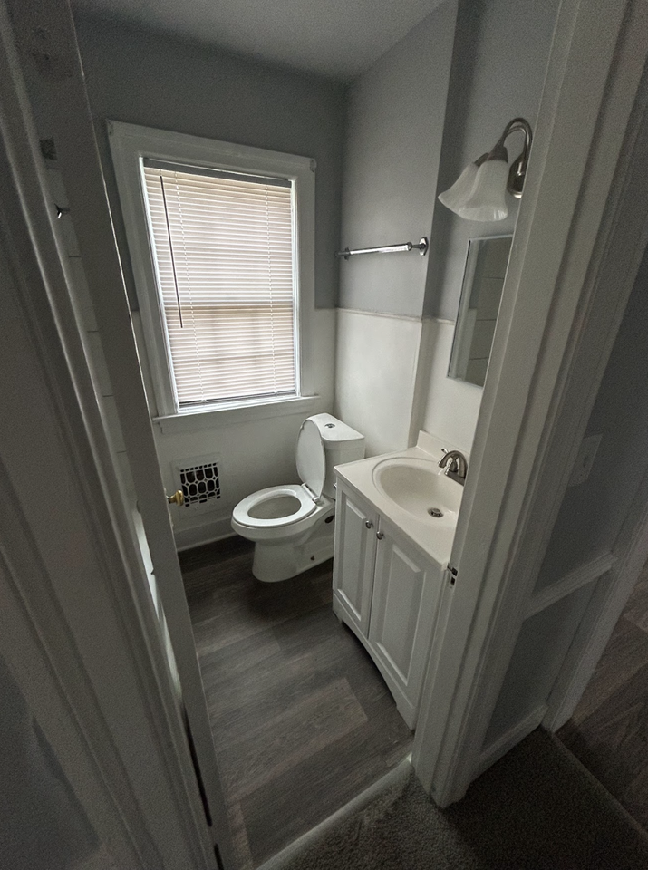 2319 Tytus Ave #2 - Photo 6 of 20