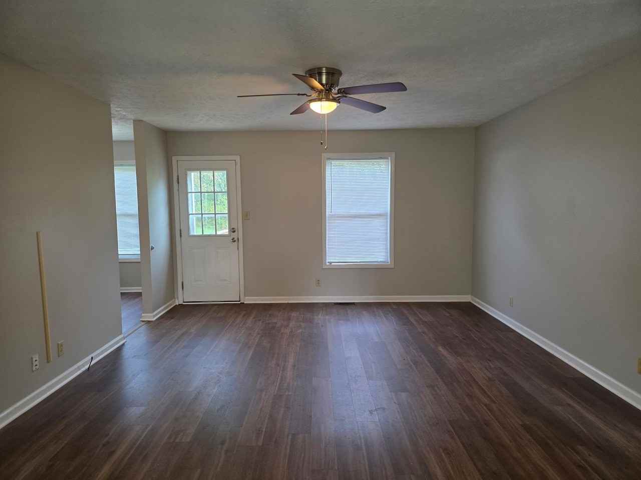 801 Washington Ave - Photo 5 of 23