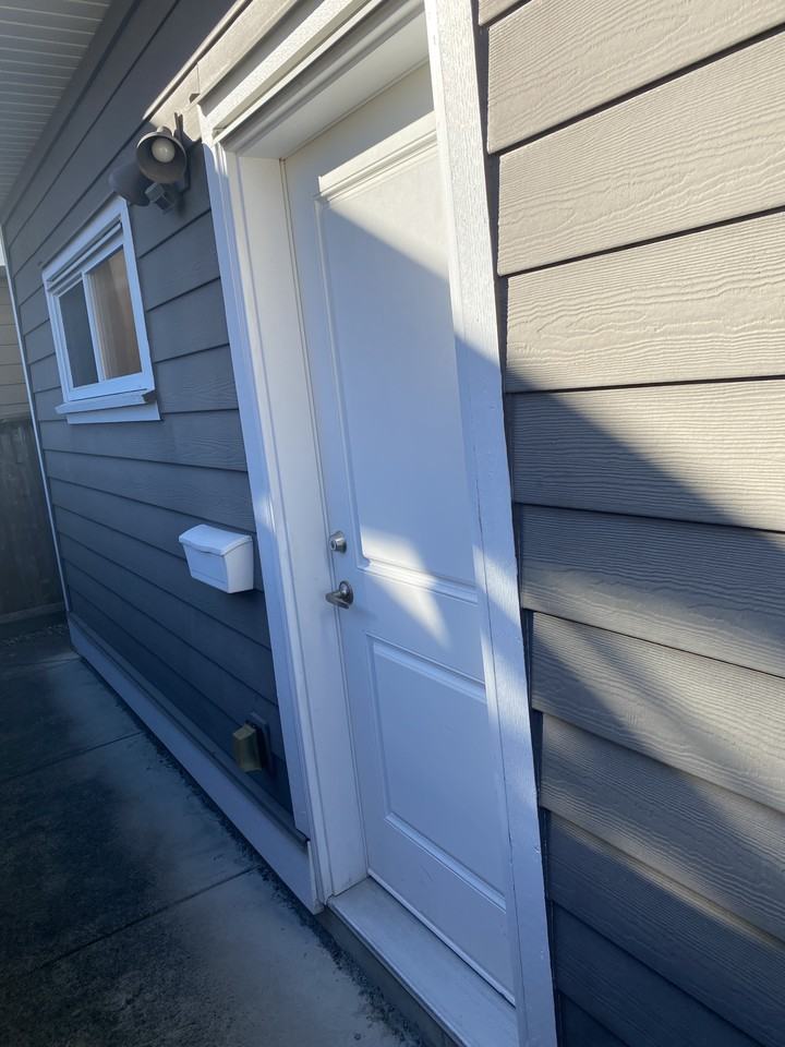 6708 Lochdale Street - Photo 3 of 9